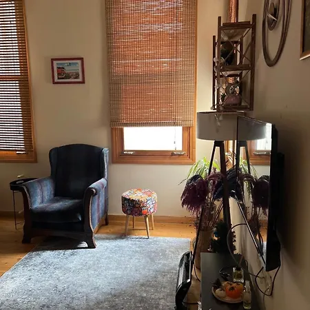 Flat In Bohemian Cihangir Live Like A Local Appartement